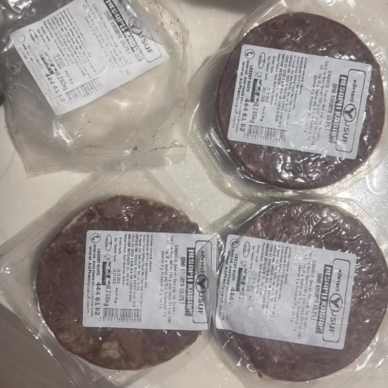 Köfteci Yusuf'ta Ağırlık Hatası Nedeniyle Fazla Ücret Alındı Ve Müşteri Hizmetleri Cevapsız