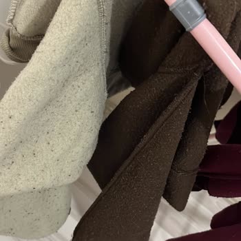 Addax Kent Meydanı AVM Şubesinden Alınan Kazakların Tüy Dökme Sorunu Ve İade Talebi