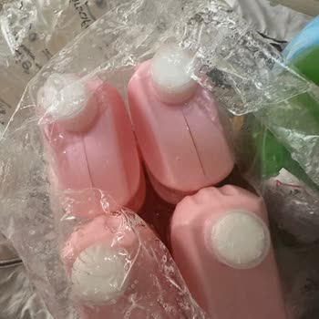 Patlamış Domestos Şişeleri İçin Hızlı Değişim Talebi