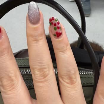 Hijyen Ve Bakteriyel Risk Nedeniyle Çilek Nail House'tan Açıklama Ve Özür Talebi