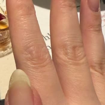 Hijyen Ve Bakteriyel Risk Nedeniyle Çilek Nail House'tan Açıklama Ve Özür Talebi