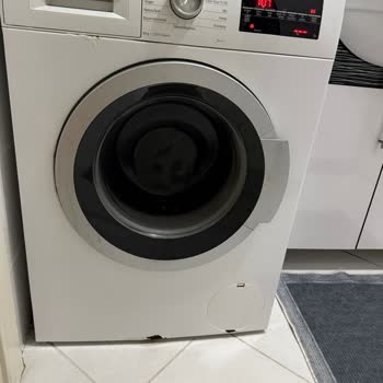 Bosch Çamaşır Makinesinde Paslanma Sorunu Ve Ücretsiz Parça Değişimi İsteği