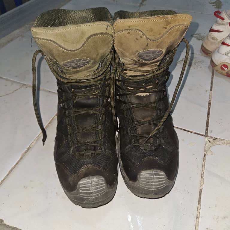 Scooter Markasının Su Geçirmez Olduğu Dediği Ayakkabısında Su Sızması