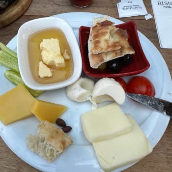 Pronto Tour Turunda Risus Park Restoran’da Menüyü Yansıtamayan Kahvaltı Ve Fiyat Sorunu