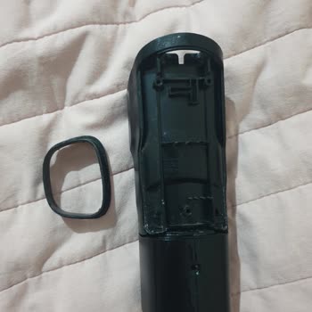 Kırılan Plastik Parça Ve 1000 TL Ödeme Mağduriyeti