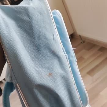 Çantanın Kenar Bantları Renk Soldu, Suluk Deforme Oldu