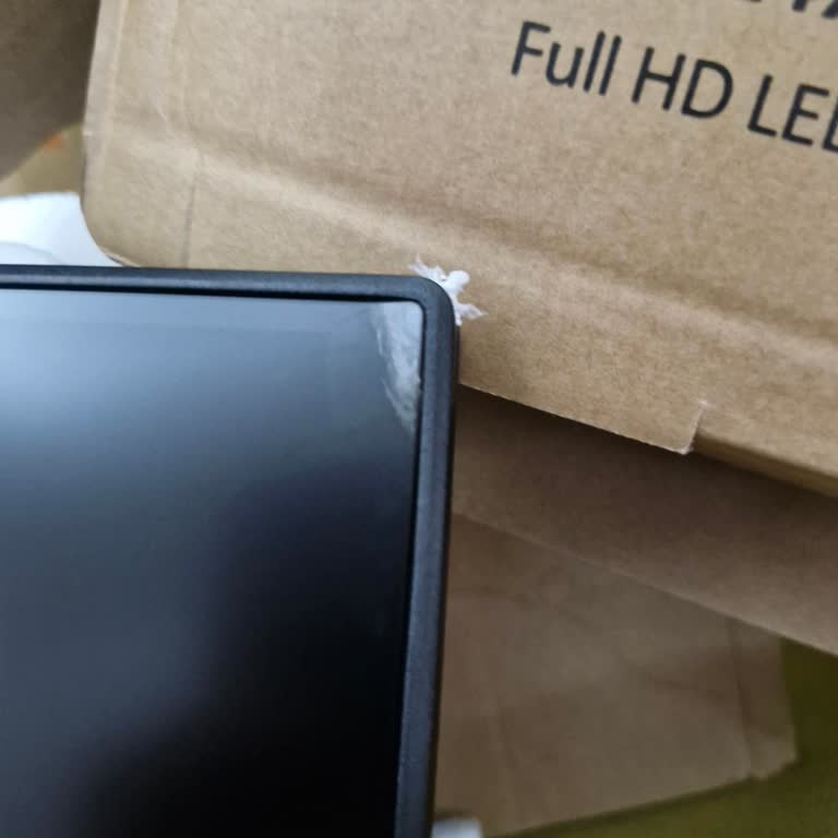 Eksik RAM Ve Kırık Monitör İçin Acil Çözüm Talebi