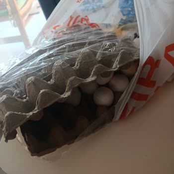 Migros Sanal Market Açılmış Ambalajlı Kırık Yumurtalar İçin İade Ve Değişim Talebi