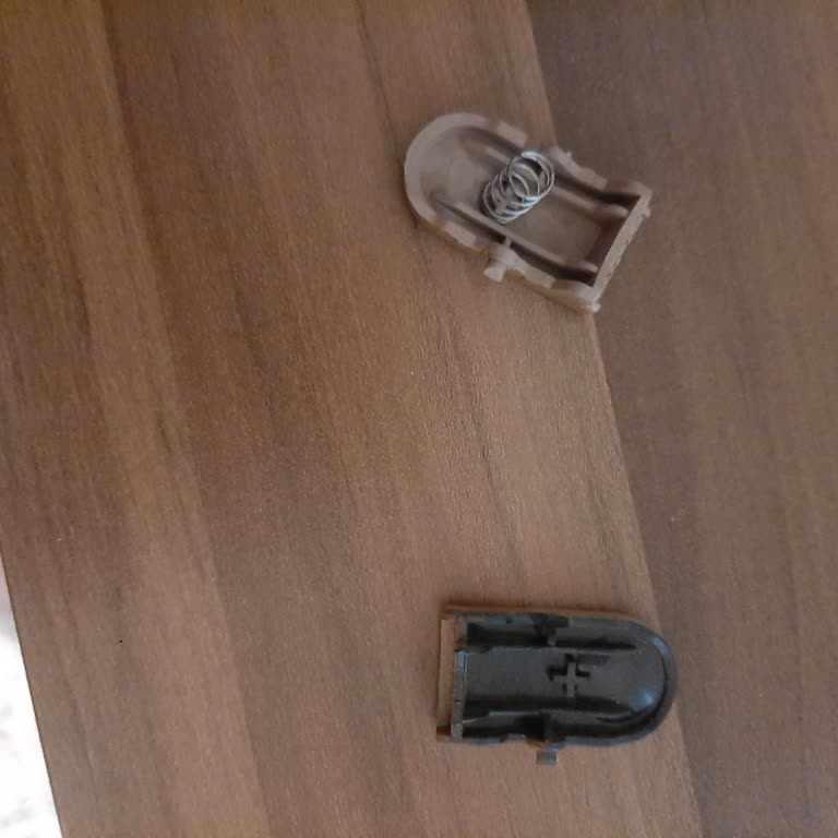 Blaupunkt Dikey Süpürge Ek Parçalarındaki Klipslerin Dayanıksızlığı