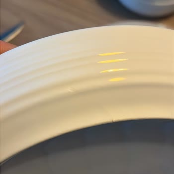 Karaca Züccaciye Mağazasından Bozuk Tabaklar İçin Yedek Parça Ve Hızlı Çözüm Talebi