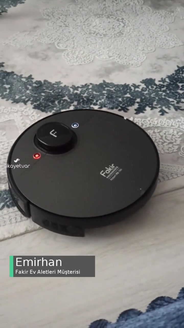 Fakir Robert RS780 Robot Süpürge Kendi Etrafında Dönüyor! videonun kapak resmi