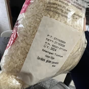 Bizim Toptan Market Sağlığı Tehlikeye Atan Yanıltıcı Bayat Pirinç