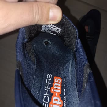 Skechers Ayakkabı İç Tabanı Üç Ayda Parçalandı, Garanti Sürecinde Kullanıcı Hatası