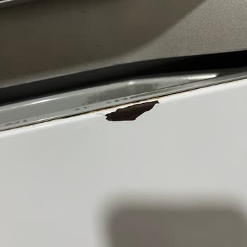 Vestel Buzdolabında 5 Yılda Dış Kaplamanın Soyulması Ve Paslanması