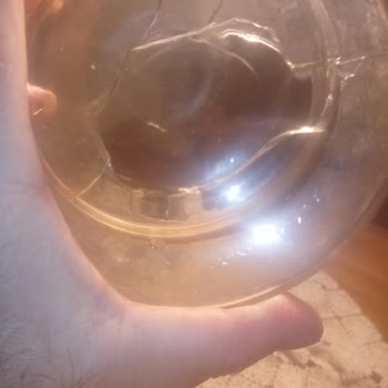 Cam Demlikte Çatlak Ve Sinbo Filtre Kahve Makinesi Üretim Hatası