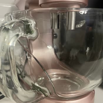 Cam Haznesi Çatladı, Bim Hamur Yoğurma Makinesi Kullanılamaz