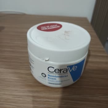 Orijinal Olmadığı Şüpheli Cerave Krem İçin İade Ve Açıklama Talebi