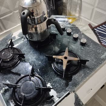 Kumtel Ankastre Ocak Camı Patladı: Güvenlik Riski Ve Ücretsiz Değişim Talebi