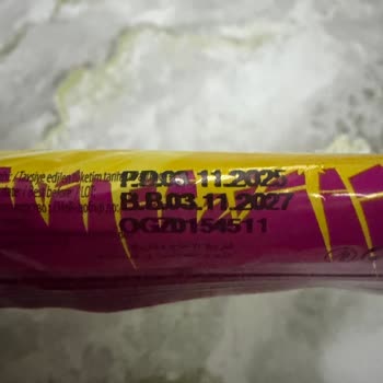 Düdüklü Şekerin Düdük Kısmı Yok