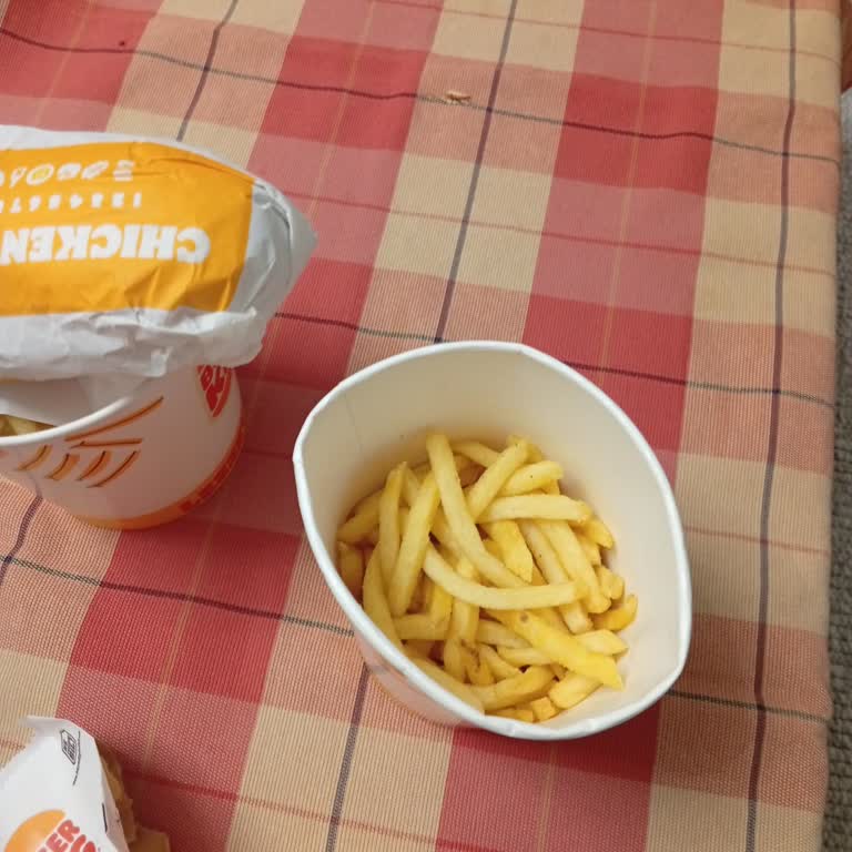 Tıkla Gelsin Patates Eksikliği, Soğuk Yemek ve Metropol Kart Kullanılamazlığı