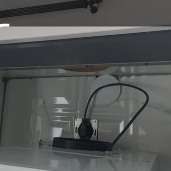 Kumtel D6 830 Davlumbazında Baca Parçası Eksik