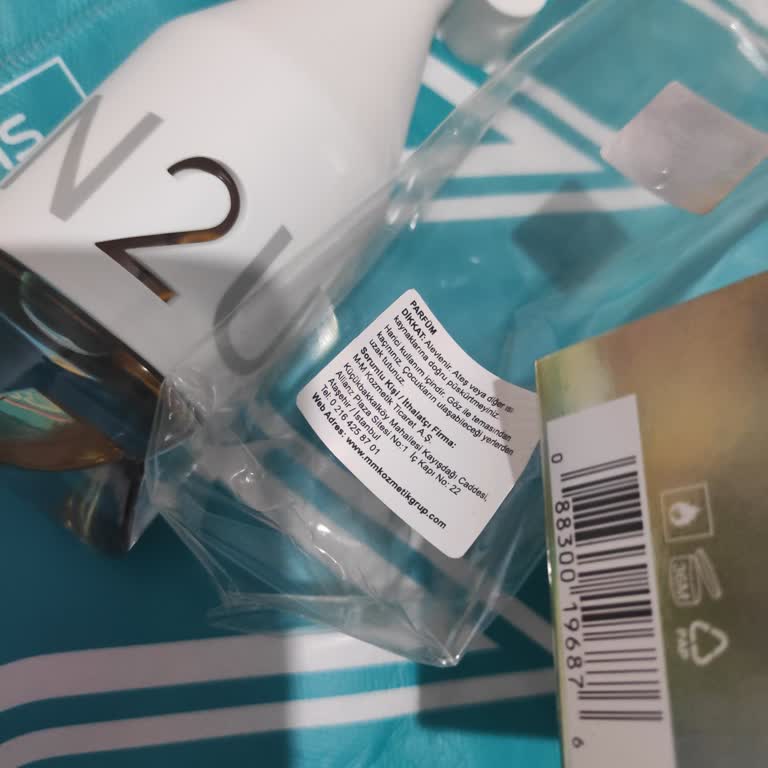 Kocaeli Watsons Mağazasından Alınan Calvin Klein Parfümünün Kalıcılığı Çok Düşük