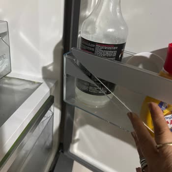 Bosch Kgn76 Buzdolabında İç Raf Ve Aydınlatma Arızası, Servis Yanıtsızlığı