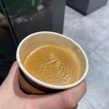 Kahve Dünyası Palladium Şubesinde Yemek Kartı Çift Çekimi Ve Yağlı Kahve Şikayeti