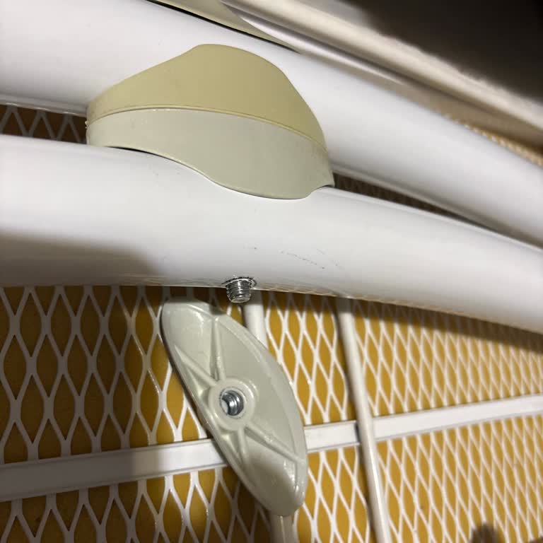 Gazelle Comfort Ütü Masası Ayak Mekanizması Çıktı, Yedek Parça Talebi