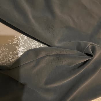 Lumberjack İkinci Yıkamada Kumaş Hataları Gösteren Sweatshirt İçin Ücret İadesi Talebi