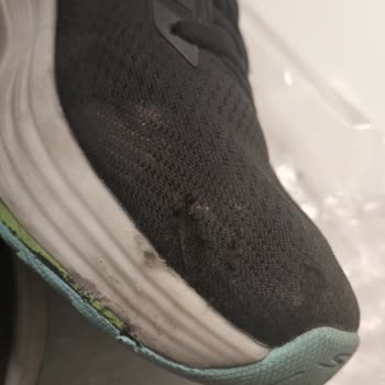 Skechers Çocuk Ayakkabısında Hızlı Deformasyon Ve Mağaza Sorumluluk Reddi