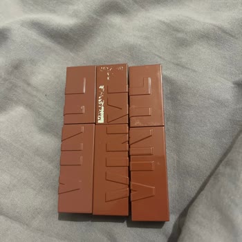 Maybelline Vinyl Rujlarının Hızlı Bozulması Ve Ücretsiz Değişim Talebi