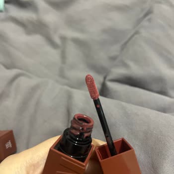Maybelline Vinyl Rujlarının Hızlı Bozulması Ve Ücretsiz Değişim Talebi