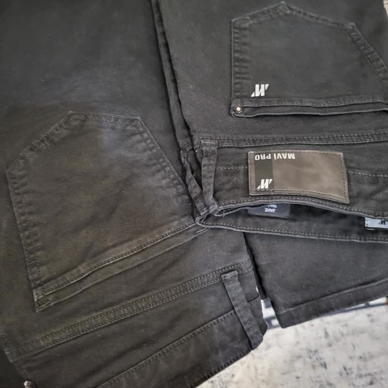 Mavi Siyah Kot Pantolonlarda Renk Solması Sorunu Tekrarlıyor