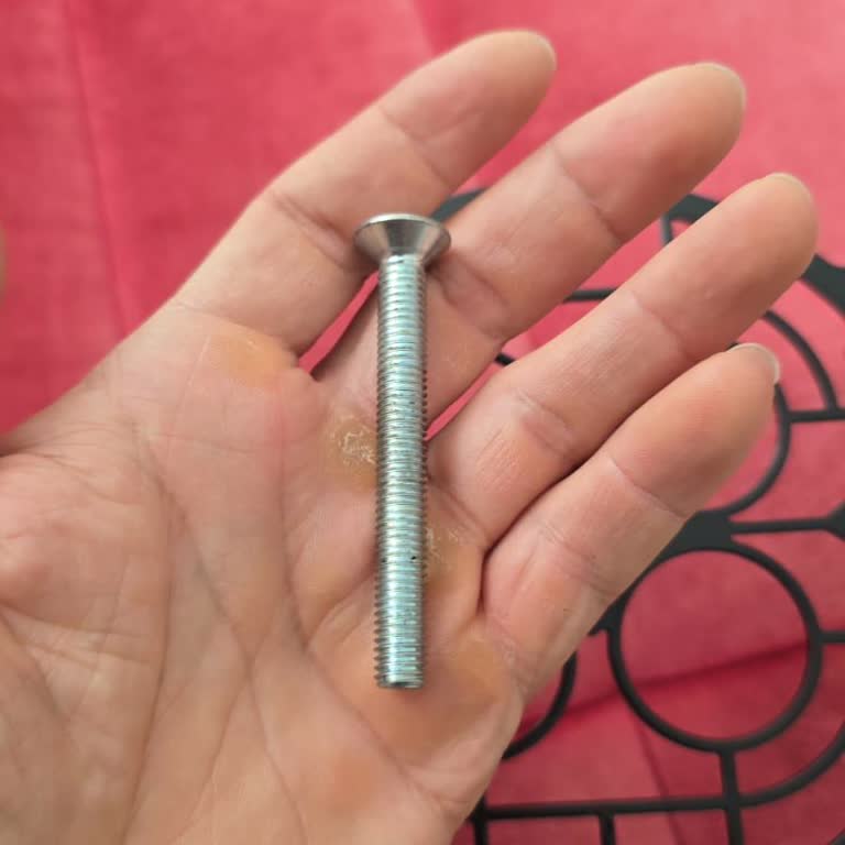 Şimşek Motors Yanlış Vida Gönderimi Ve Müşteri İhmaline Karşı Hızlı Çözüm Talebi