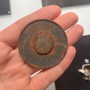 Bosch Ocakta Üç Gözde Paslanma Ve Kararma