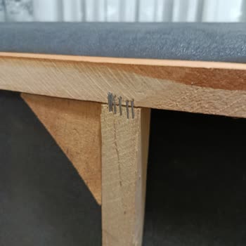 Ayıplı Kanepe Ve Gecikmeli Teslimat İçin Değişim Veya İade
