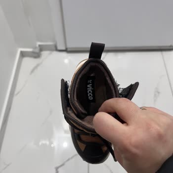 Vicco Çocuk Botunun Cırt Kısımlarının Erken Kopması Ve Değişim İsteği