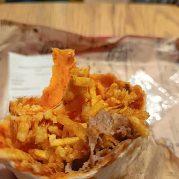 Döner Dürümde Neredeyse Hiç Döner Yok, 300 TL Ücret Çok Fazla