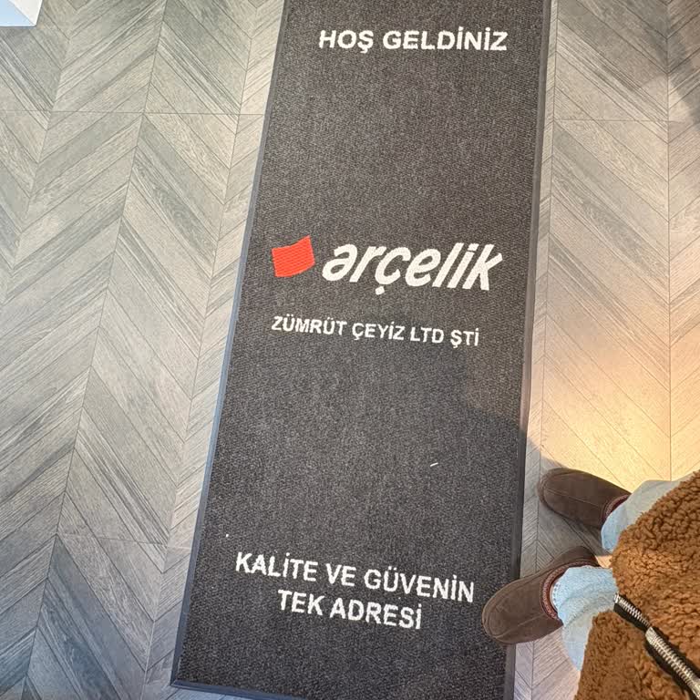 Kimlik Talebi Ve Kart Bilgileri Güvensiz İşlenmesi, Komisyon İddiası