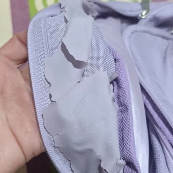 İki Ayda Bozulan Okul Çantası İçin Değişim Talebi