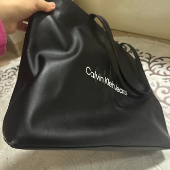 Calvin Klein Çantasının Deri Soyulması Üretim Hatası Olarak Değerlendirilmedi, İade Talebi