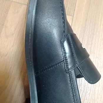 Hotiç Ayakkabısının Üretim Hatası Ve N11'de Kargo Kodu Eksikliği İade Sürecini Uzatıyor