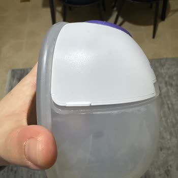 Garanti Kapsamındaki Göğüs Pompası Süt Sızdırıyor Ve Plastik Kısmı Oturmuyor