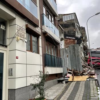 TurkNet Fiber Kesintisi: Havadan Çekilen Kablolar Ve Yanıltıcı Bilgilendirme