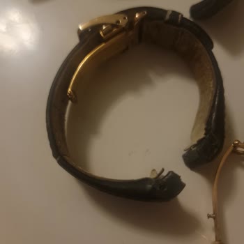 SEIKO Saat Kordon Aynı Yerden Deforme Oluyor