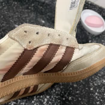 Süet Ayakkabıda Boya Akması Ve Garanti Kapsamında Değişim İsteği