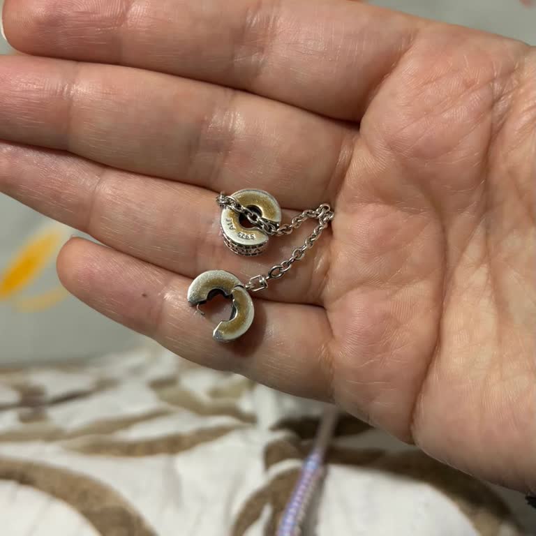 Pandora Mücevher Güvenlik Zinciri Kısa Sürede Sararıp Garanti Kapsamına Girmiyor Ve İade Talebi