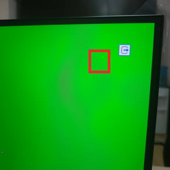 Ölü Pikselli Monitör İçin İade Onayı Bekliyor