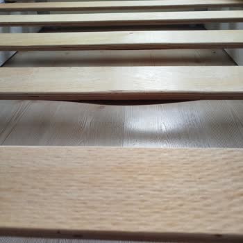 Karyolada Sürekli Parça Düşmesi Ve Şişen Tahtalar İade Ve Değişim Talebi